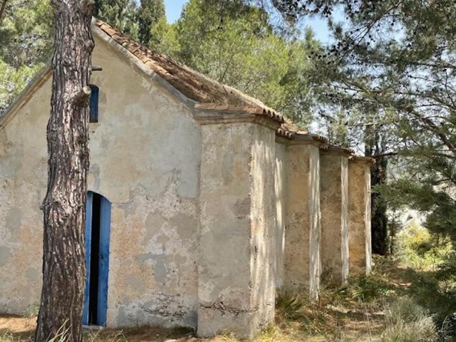 SA-344 Wohnung in einem Komplex mit eigener Kirche