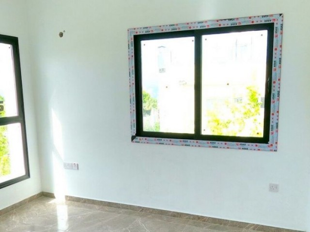 SA-354 Three-room apartment overlooking a beautiful garden