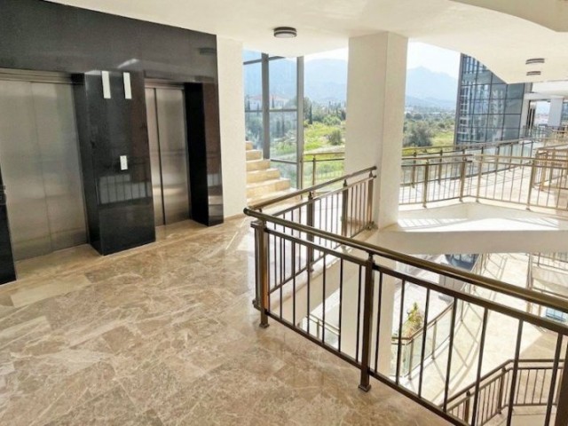 SA-357 Ultramodernes Penthouse in Kyrenia