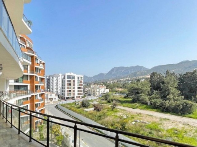 SA-357 Ultra modern penthouse in Girne