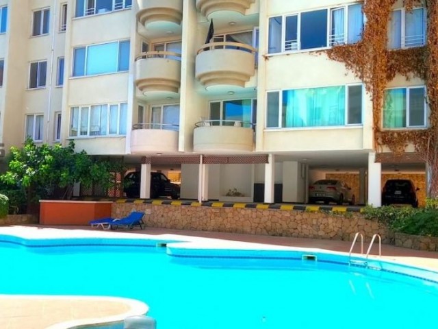 SA-2221 Apartment in the center in a complex with a swimming pool