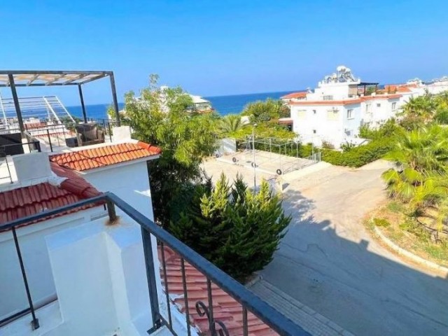 Penthouse Kaufen in Lapta, Kyrenia