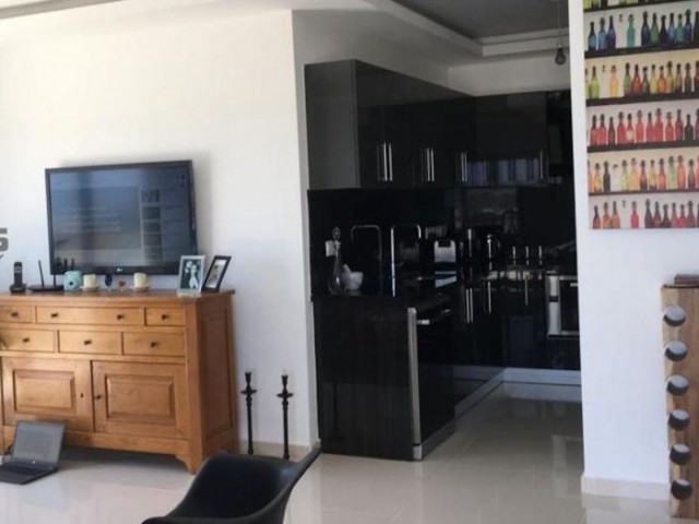 SA-393 Penthouse in a high-rise building in Kyrenia