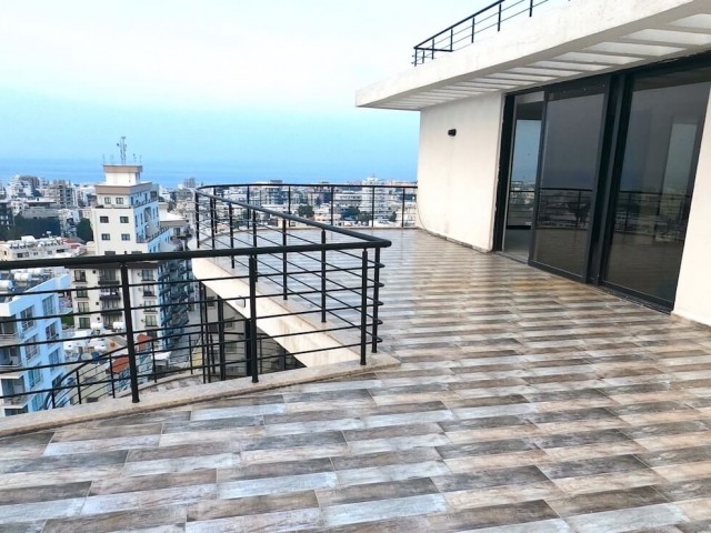 SA-340 Duplex penthouse with stunning views