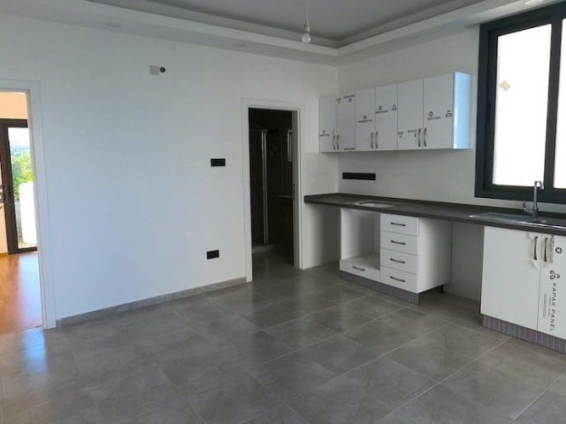 SA-1200 Excellent apartment in Karaoglanoglu