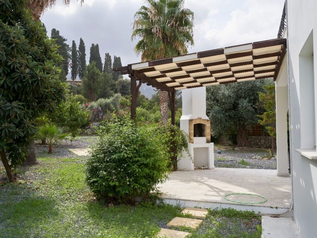 Villa in classic Cypriot style