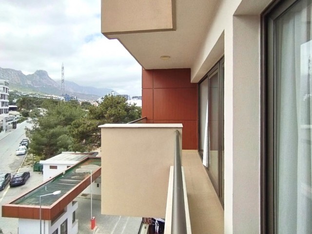 LA-21111 APARTMENT FOR RENT IN THE CENTER OF GIRNE