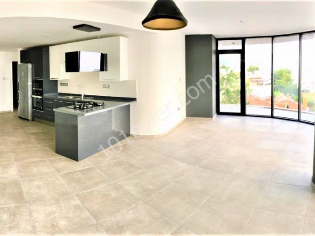 Flat For Sale in Girne Merkez, Kyrenia