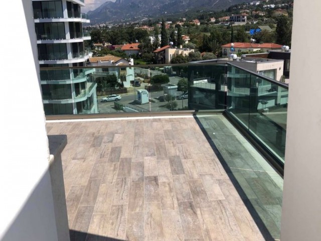 Penthouse Mieten in Girne Merkez, Kyrenia