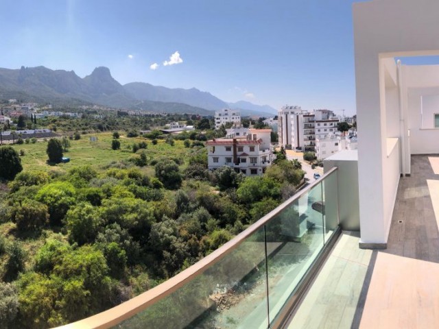 Penthouse Mieten in Girne Merkez, Kyrenia