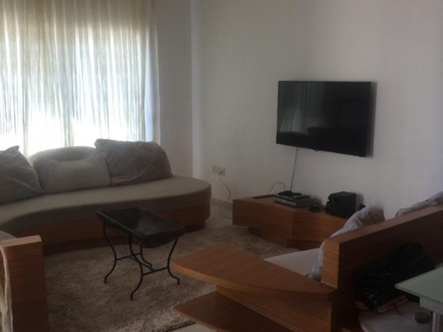 GİRNE ASLANLI VİLLA ARKASI 1. KATTA FULL EŞYALI KLİMALI 138M2 3+1 KİRALIK DAİRE 