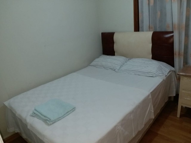 GİRNE MERKEZ SULU ÇEMBER BÖLGESİN DE HAVUZLU SATILIK 3+1 DAİRE