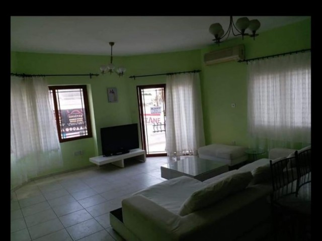 GİRNE MERKEZ BARIŞ PARKI ÇEVRESİ ANA CADDE ÜZERİNDE SATILIK 3+1 DAİRE