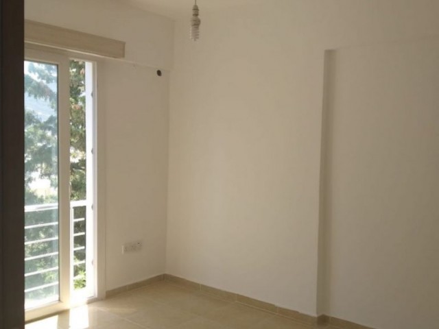 Flat To Rent in Girne Merkez, Kyrenia