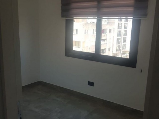 GİRNE MERKEZ DE ULTRA LÜX 2+1 SATILIK DAİRE