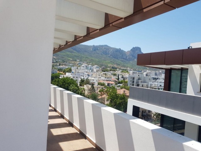 Penthouse Mieten in Girne Merkez, Kyrenia