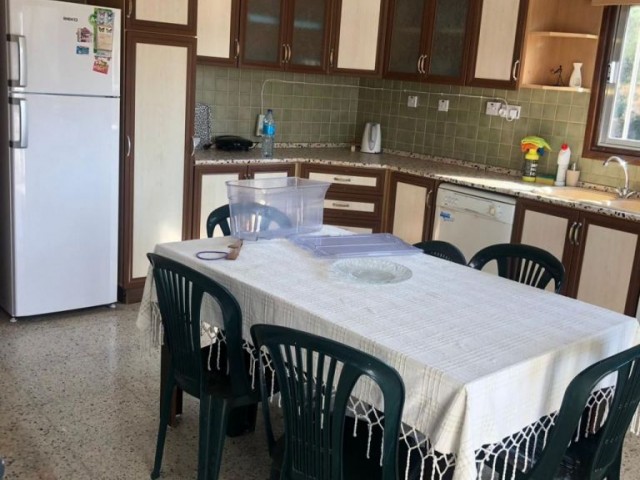 خانه مستقل برای اجاره in Ozanköy, گیرنه