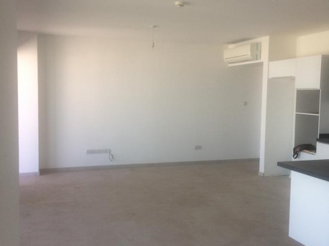 APARTMENT FOR RENT ( 2+1)  IN KYRENIA CITY CENTER