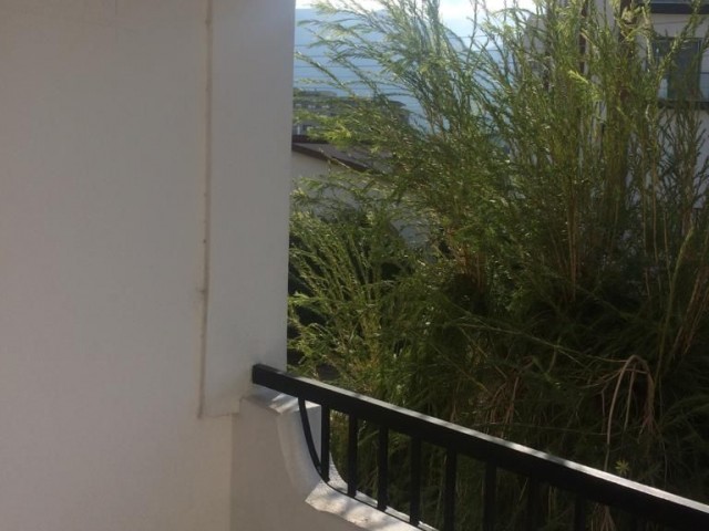 Flat To Rent in Girne Merkez, Kyrenia