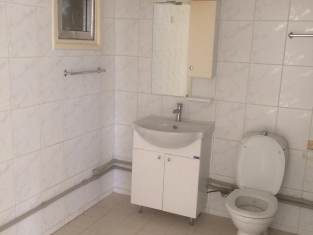 Flat To Rent in Girne Merkez, Kyrenia