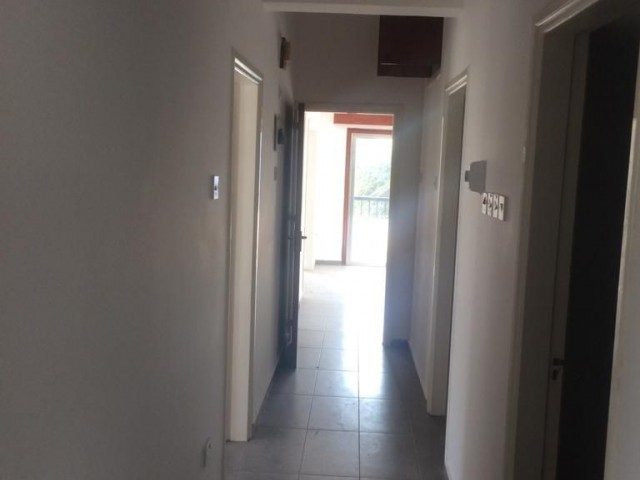 Flat To Rent in Girne Merkez, Kyrenia