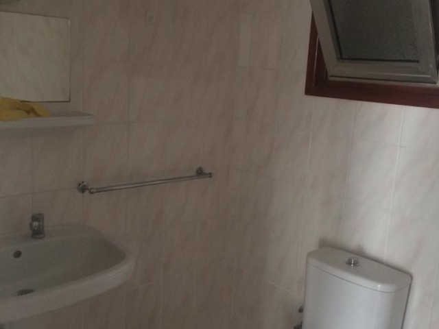 Flat To Rent in Girne Merkez, Kyrenia