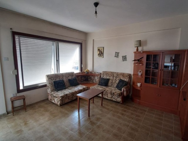 GİRNE MERKEZ DE KİRALIK 3+1 LÜX DAİRE