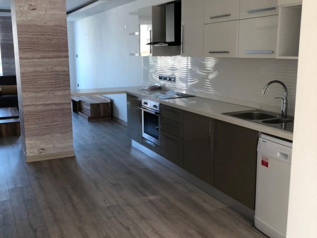 Flat To Rent in Girne Merkez, Kyrenia