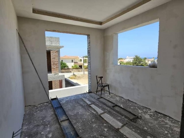 2+1 Wohnung mit Meerblick in Karşiyaka, Kyrenia!