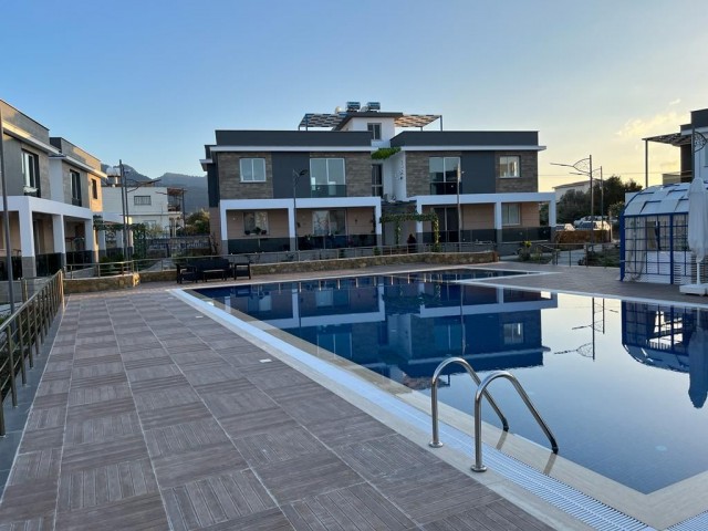 1+1 FLAT WITH TURKISH COACH IN KARSIYAKA, KYRENIA!