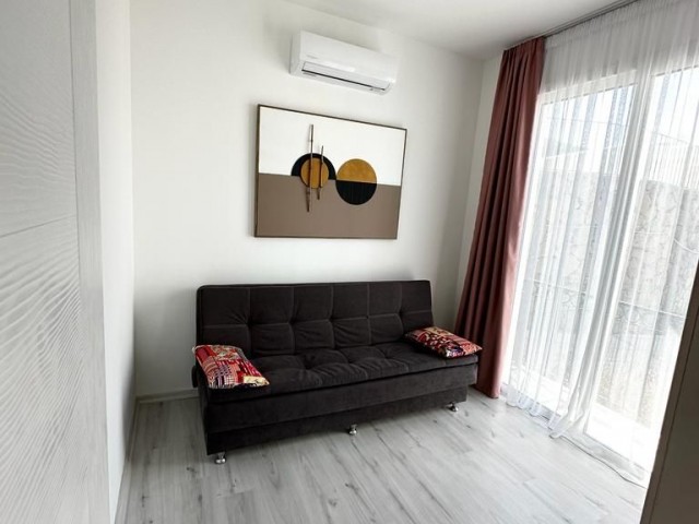 GİRNE KARŞİYAKA'DA Duplex 3+1 villa!