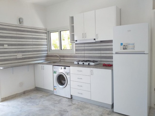 Flat To Rent in Alsancak, Kyrenia