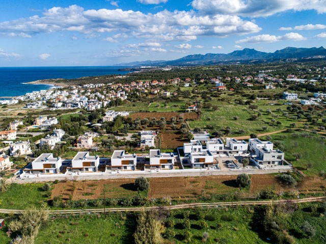 3 + 1 Villas FOR SALE in Kyrenia Çatalkoy ** 