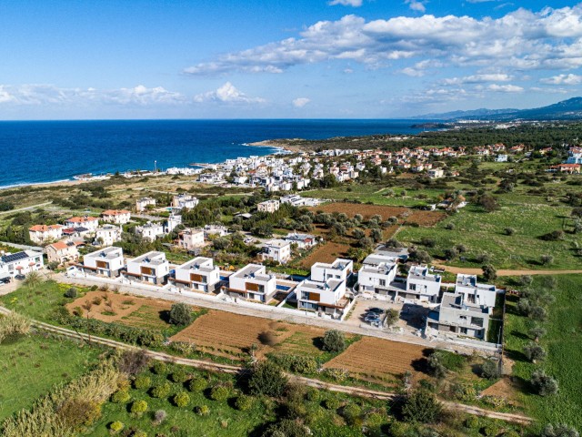 3 + 1 Villas FOR SALE in Kyrenia Çatalkoy ** 