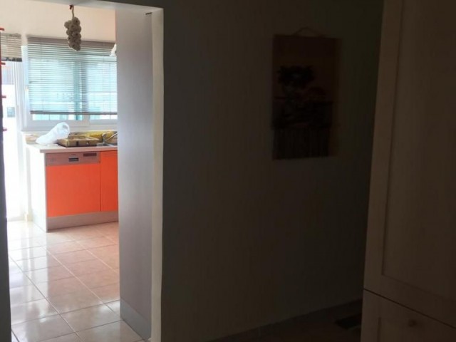 Apartment FOR SALE in Kyrenia Merkzde 3+1 Turkish Kochanli ** 