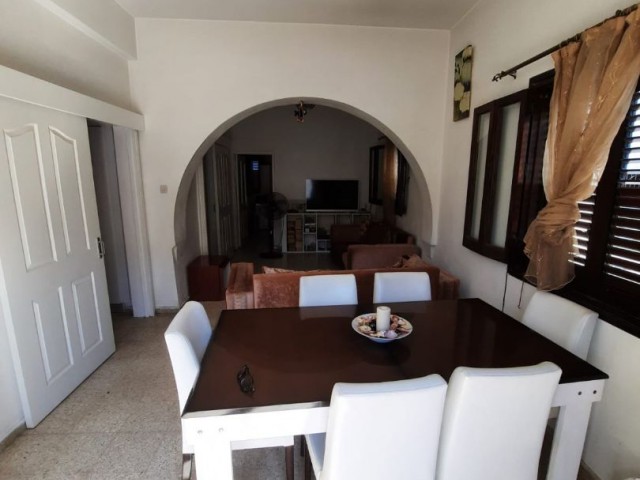 2+1 Detached House FOR SALE in Kyrenia Çatalkoy ** 