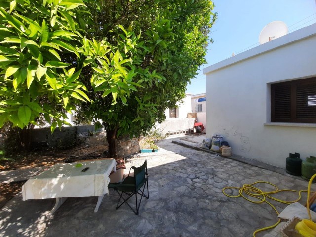 2+1 Detached House FOR SALE in Kyrenia Çatalkoy ** 