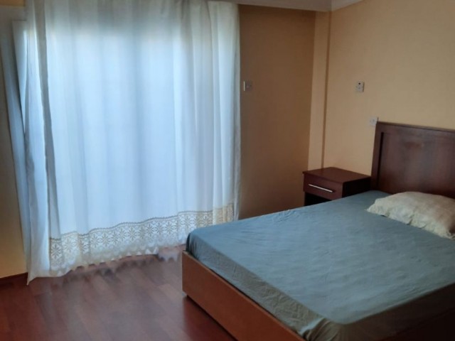 Edremit'te 7 odalık KİRALIK Villa