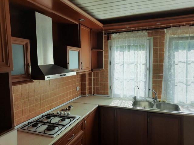 7-ROOM Villa for RENT in Edremit ** 