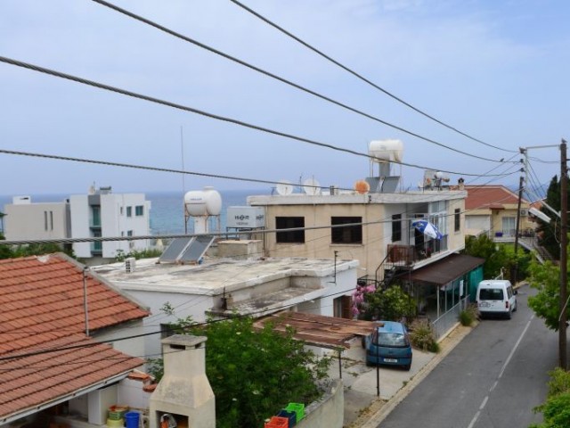 Einfamilienhaus Kaufen in Karaoğlanoğlu, Kyrenia