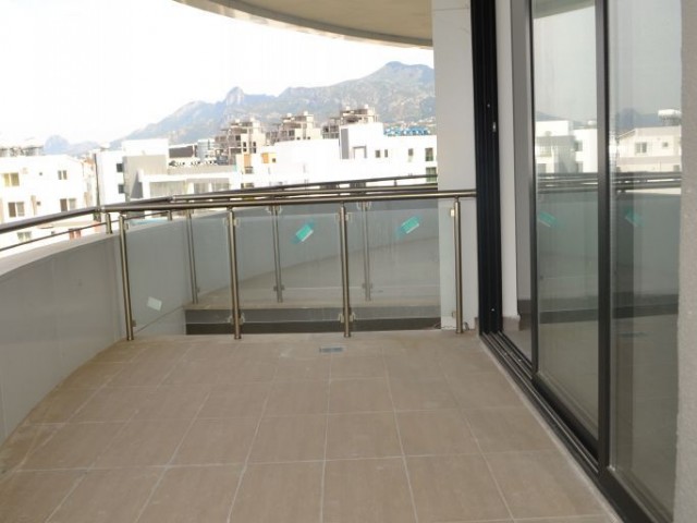 Flat To Rent in Girne Merkez, Kyrenia