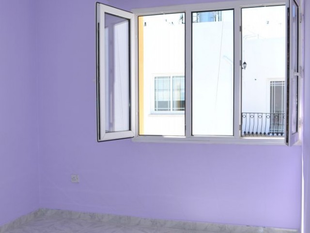 Flat To Rent in Girne Merkez, Kyrenia