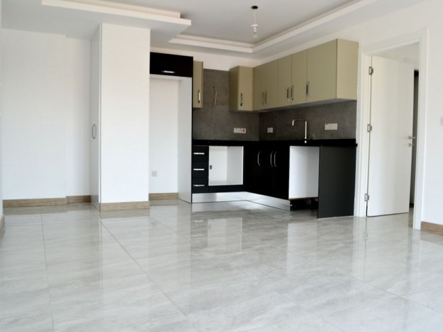 Girne merkezde Yeni sıfır 3+1 daire