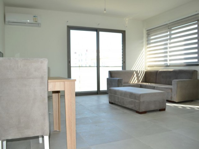 Girne merkezde ( ŞOKMAR) 2+1 yeni daire