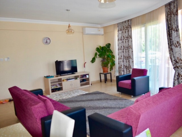 Flat To Rent in Karaoğlanoğlu, Kyrenia