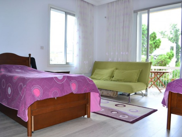 Flat To Rent in Girne Merkez, Kyrenia