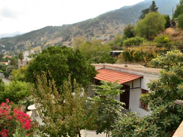 Einfamilienhaus Kaufen in Lapta, Kyrenia