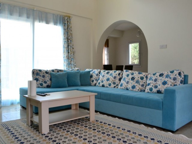 Girne Karşiyaka 3+1 villa