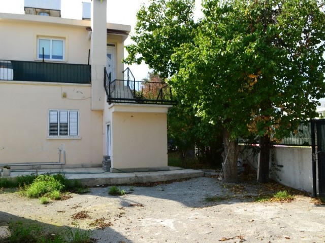 Detached House To Rent in Karaoğlanoğlu, Kyrenia