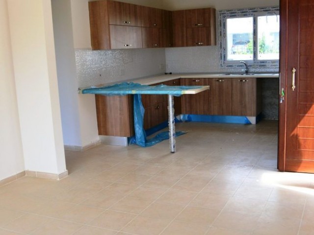 Flat To Rent in Edremit, Kyrenia